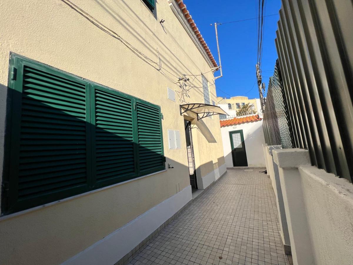 Studios Xl & Xl Plus Costa da Caparica Exterior photo
